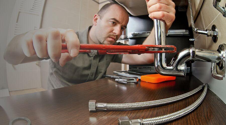 Expert burst pipe repair services in Walnut Springs, TX