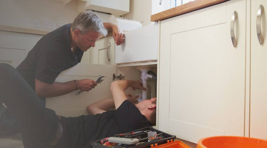 Professional burst pipe repair services in Walnut Springs, TX